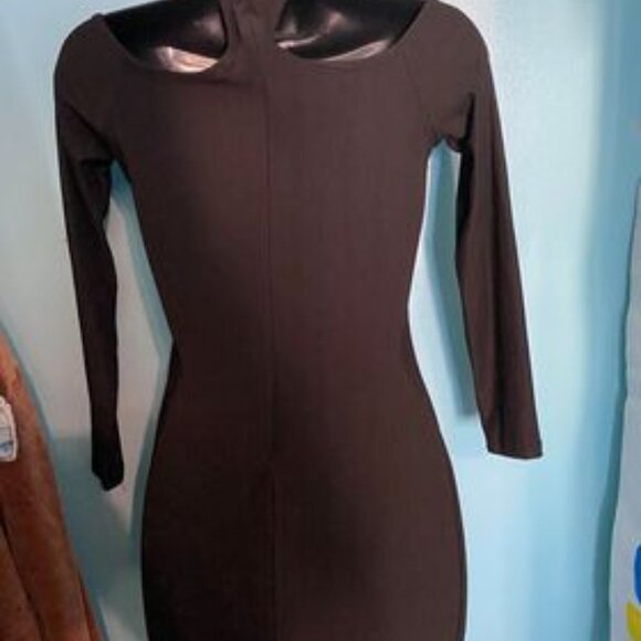 BUNDLE SALE: 15 % off 2 or more dresses/skirtsets - Picture 6 of 11